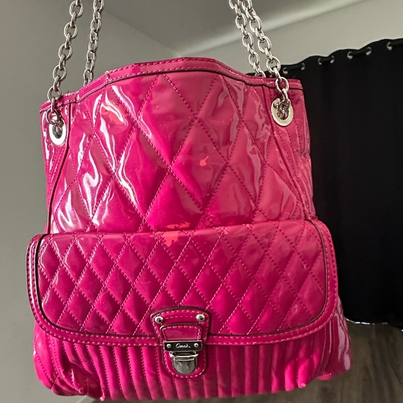Rare 2005 Coach Poppy Liquid Gloss Quilted Patent Leather Bag -Fuchsia - Vintage - Picture 2 of 11